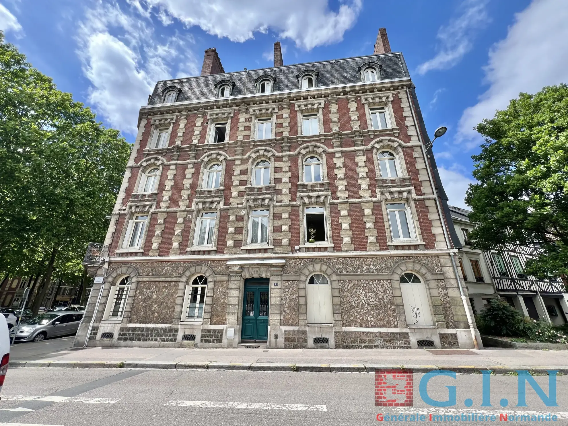 Appartement de type 2 à Rouen, secteur Place Saint-Marc – Charmant logement ancien avec cave 