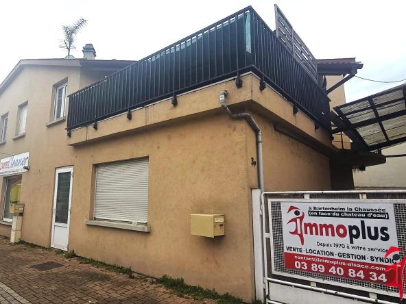 Investissement immobilier à Bartenheim : immeuble avec local commercial et appartement loués