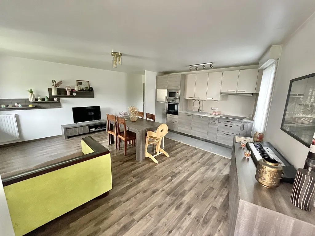 Appartement lumineux avec balcon à Boissy-Saint-Léger - Résidence moderne 2013 