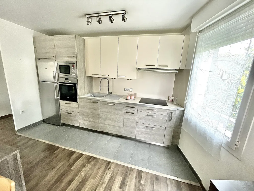 Appartement lumineux avec balcon à Boissy-Saint-Léger - Résidence moderne 2013 