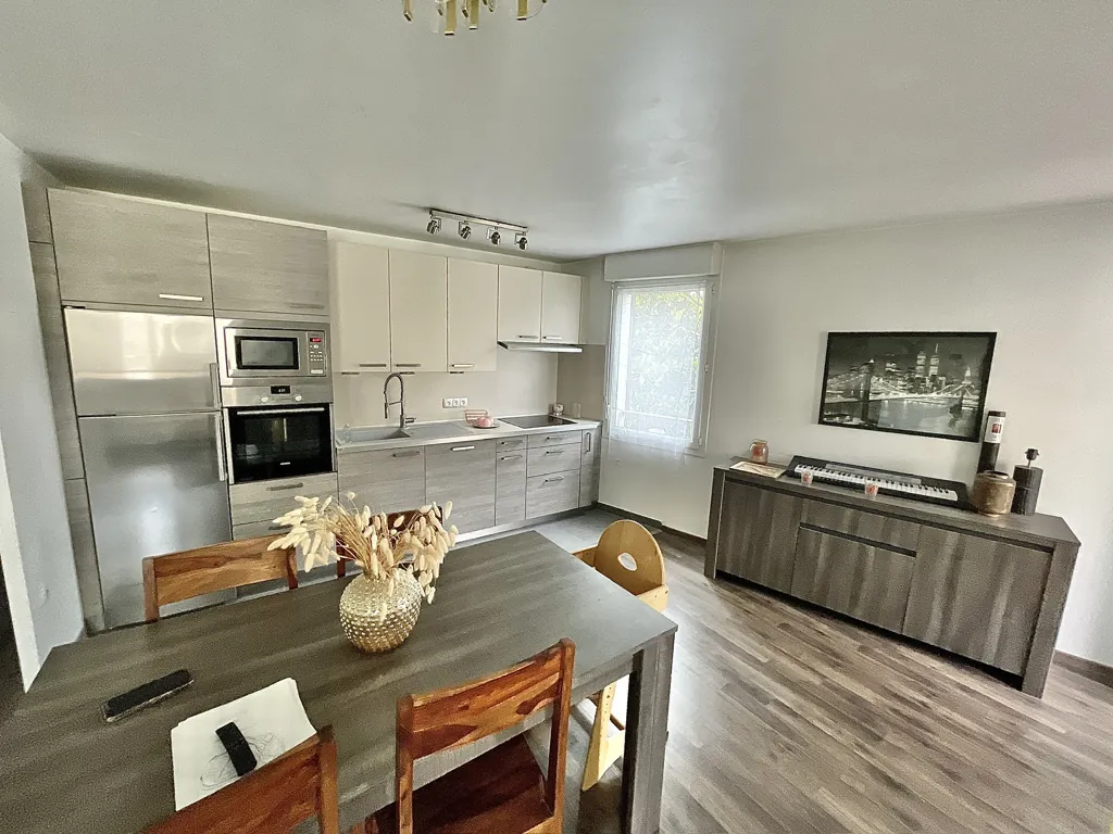 Appartement lumineux avec balcon à Boissy-Saint-Léger - Résidence moderne 2013 