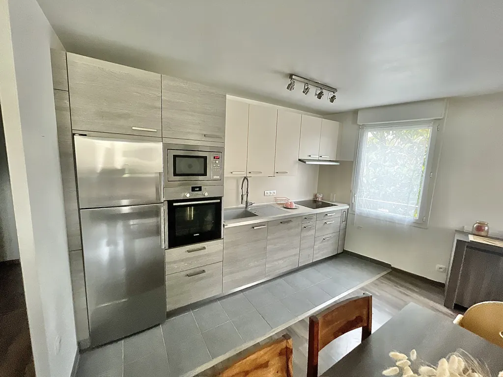 Appartement lumineux avec balcon à Boissy-Saint-Léger - Résidence moderne 2013 