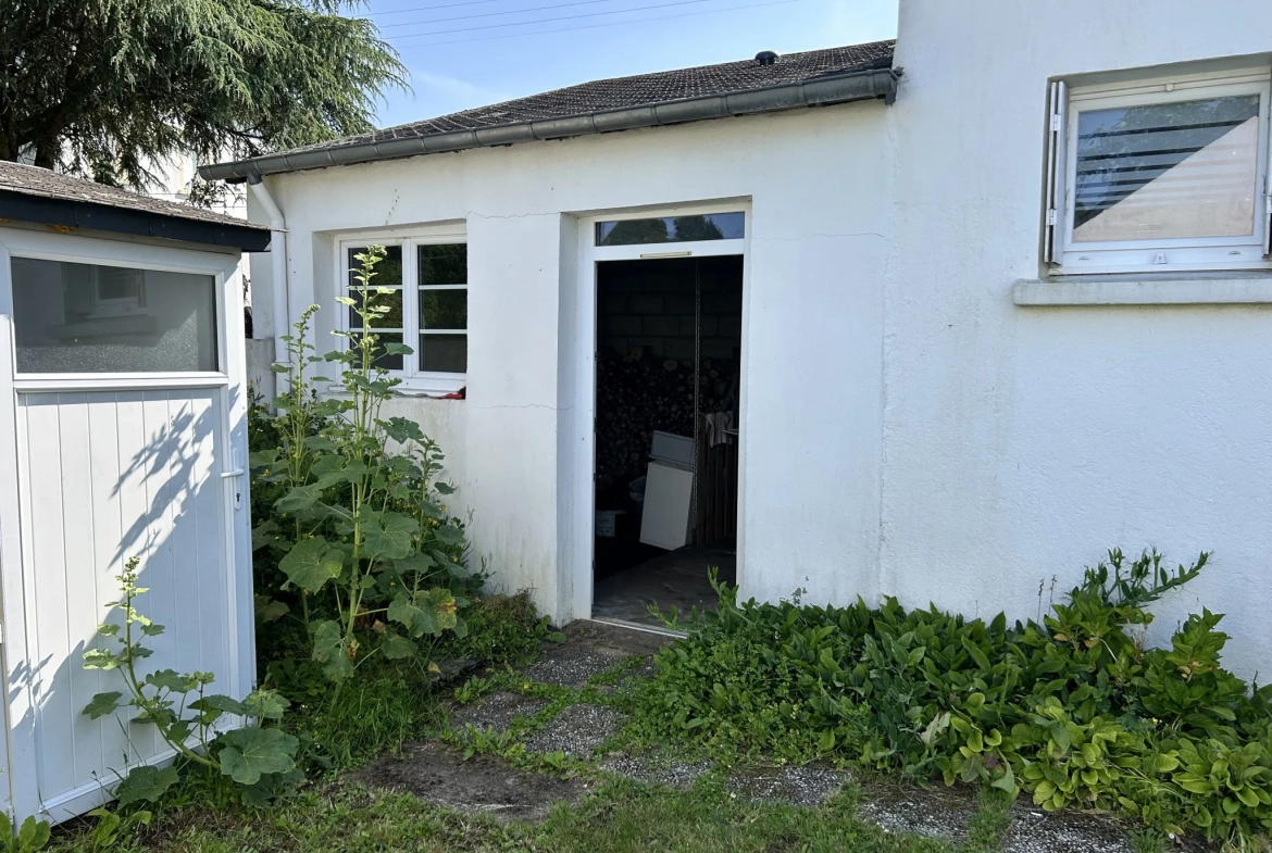 Maison familiale de 87 m² avec jardin et garage à Pluméliau, proche du Blavet 