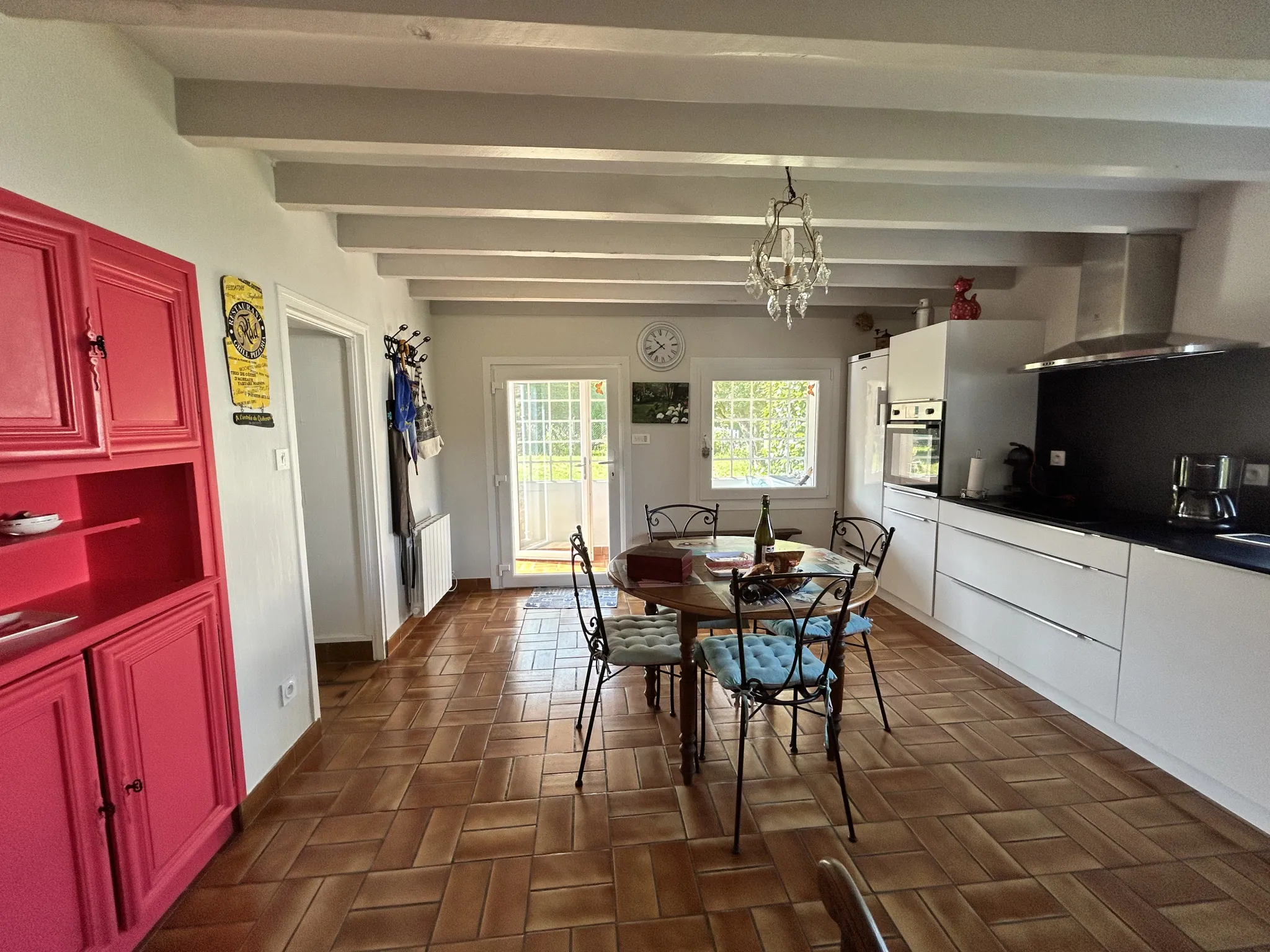 Maison familiale de 87 m² avec jardin et garage à Pluméliau, proche du Blavet 