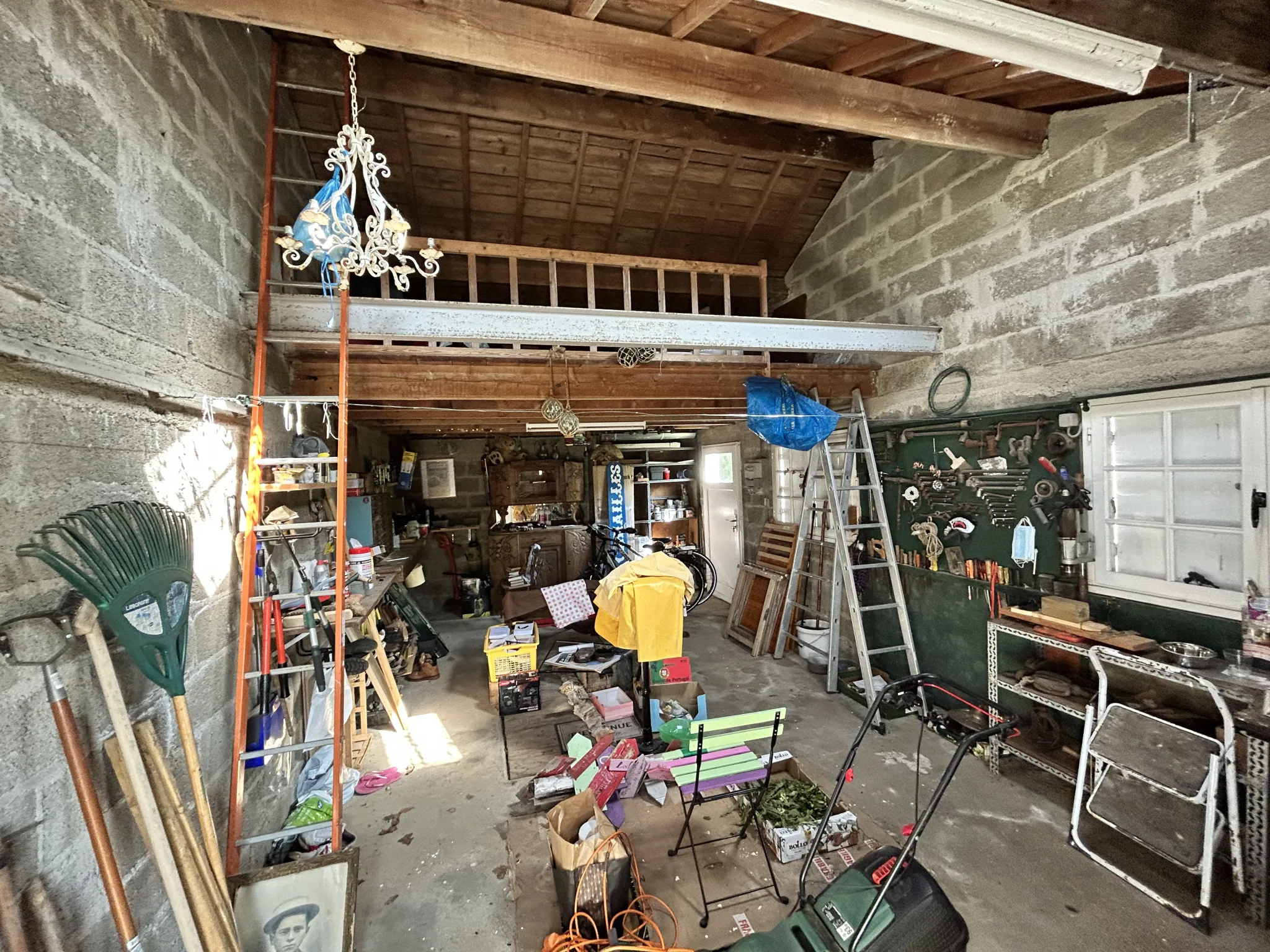 Maison familiale de 87 m² avec jardin et garage à Pluméliau, proche du Blavet 