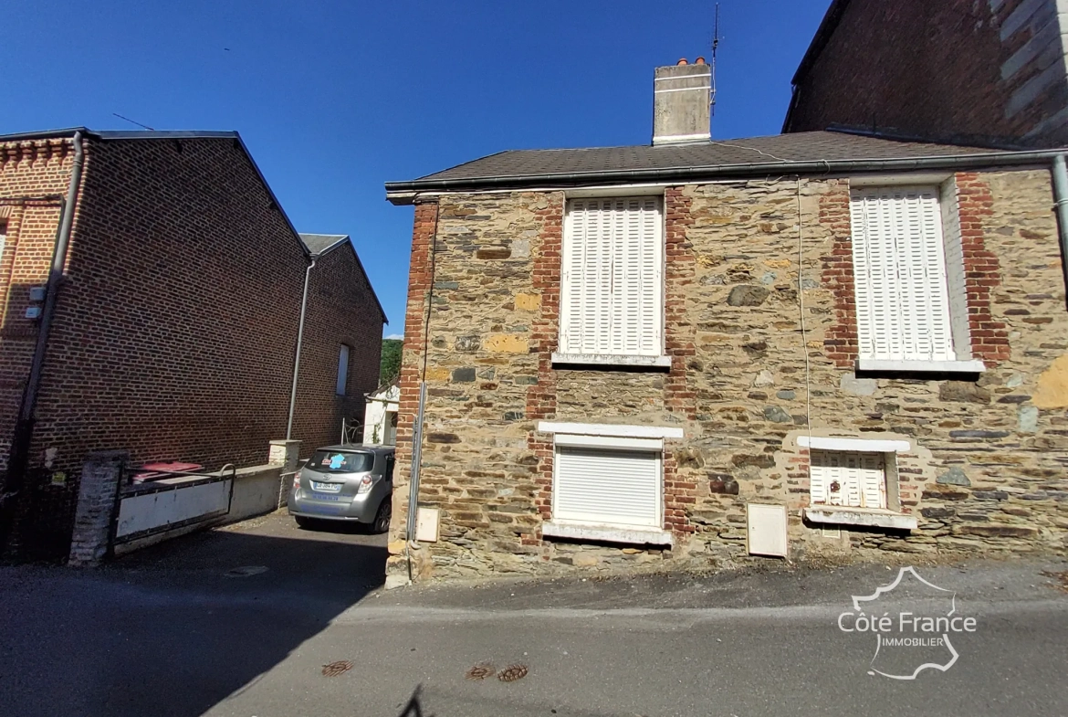 Maison moderne de 138 m² avec jardin clos, garage, proche commodités à Fumay 