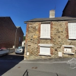 Maison moderne de 138 m² avec jardin clos, garage, proche commodités à Fumay