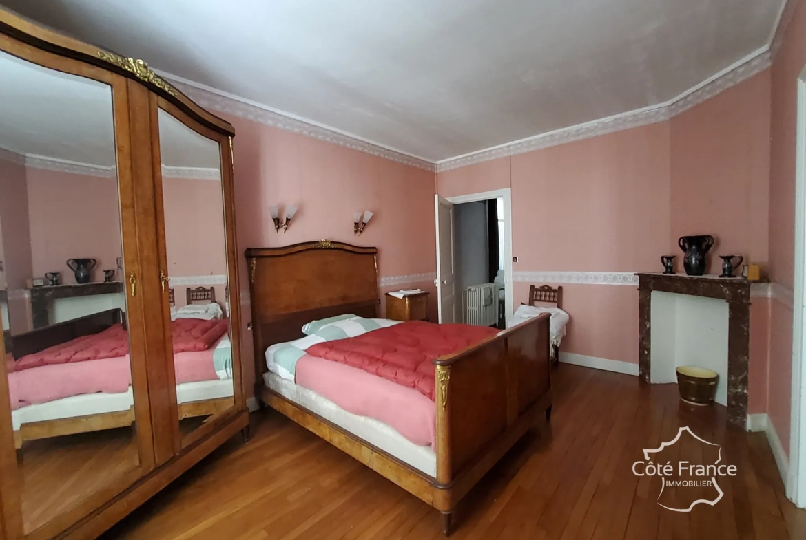 Maison moderne de 138 m² avec jardin clos, garage, proche commodités à Fumay 