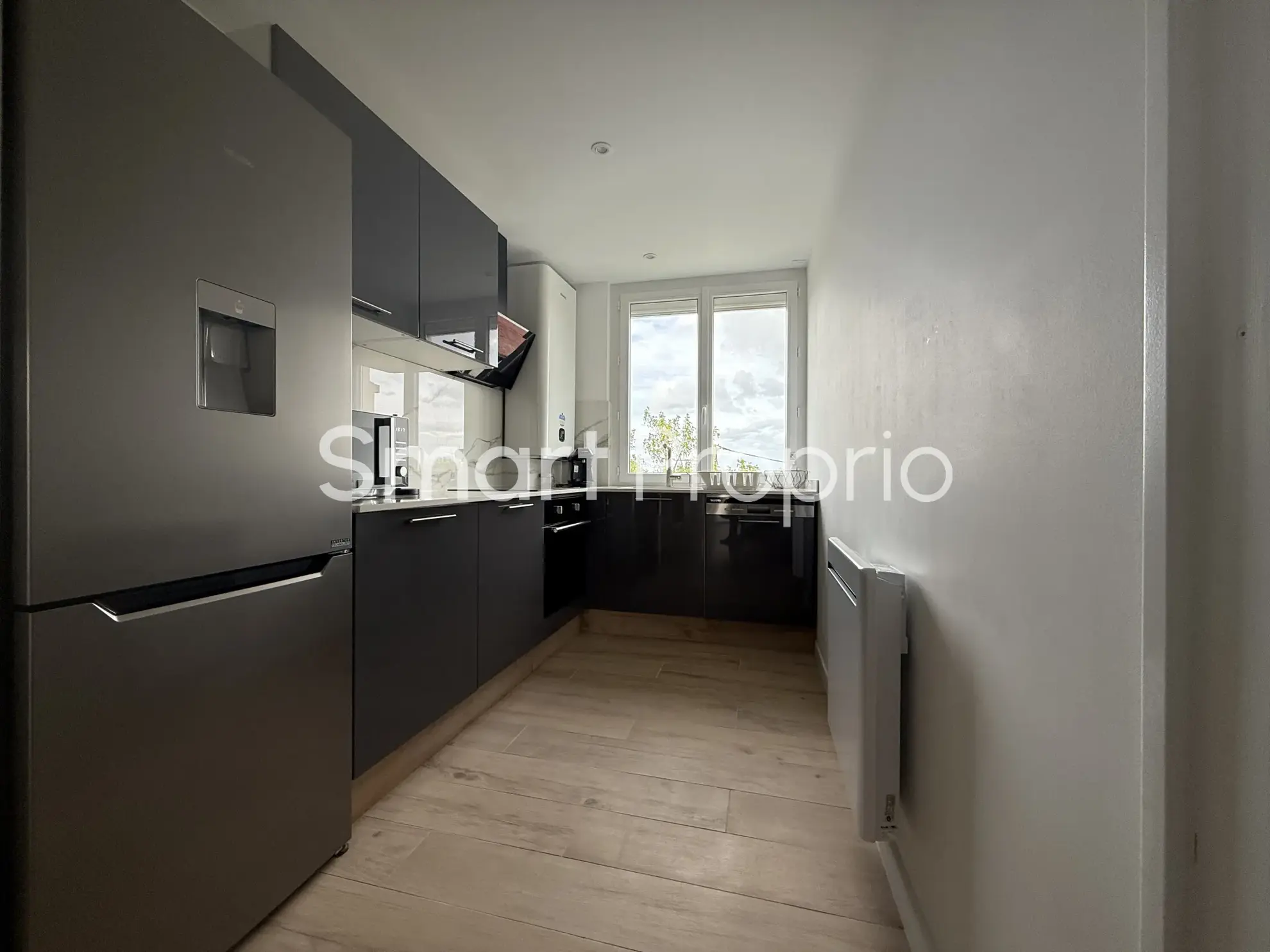 Appartement 3 Chambres Meublé à Carbon Blanc, Lumineux et Rénové 