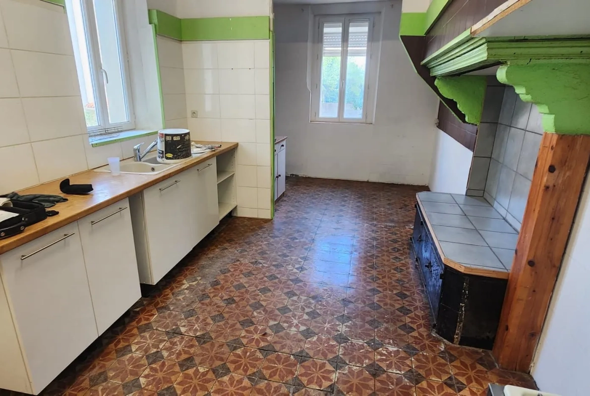 Spacieuse maison de village avec 6 chambres proche du canal du Midi 