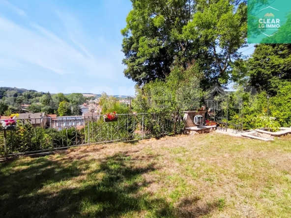 Maison rénovée de 170 m² à Saint Mihiel avec terrasse et confort moderne 