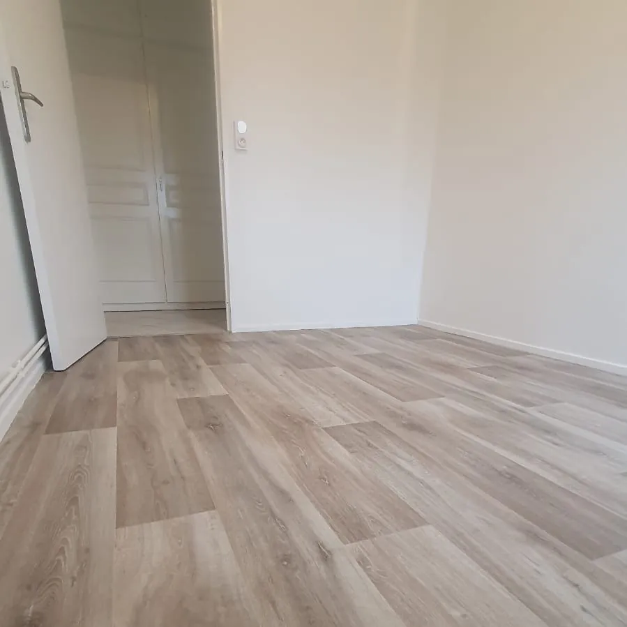 Appartement F4 rénové de 81m² à Forbach – Idéal primo-accédants ou investisseur 
