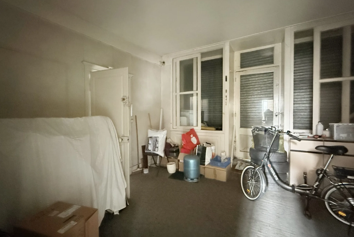 Immeuble à vendre à Vierzon centre-ville, idéal investissement locatif 