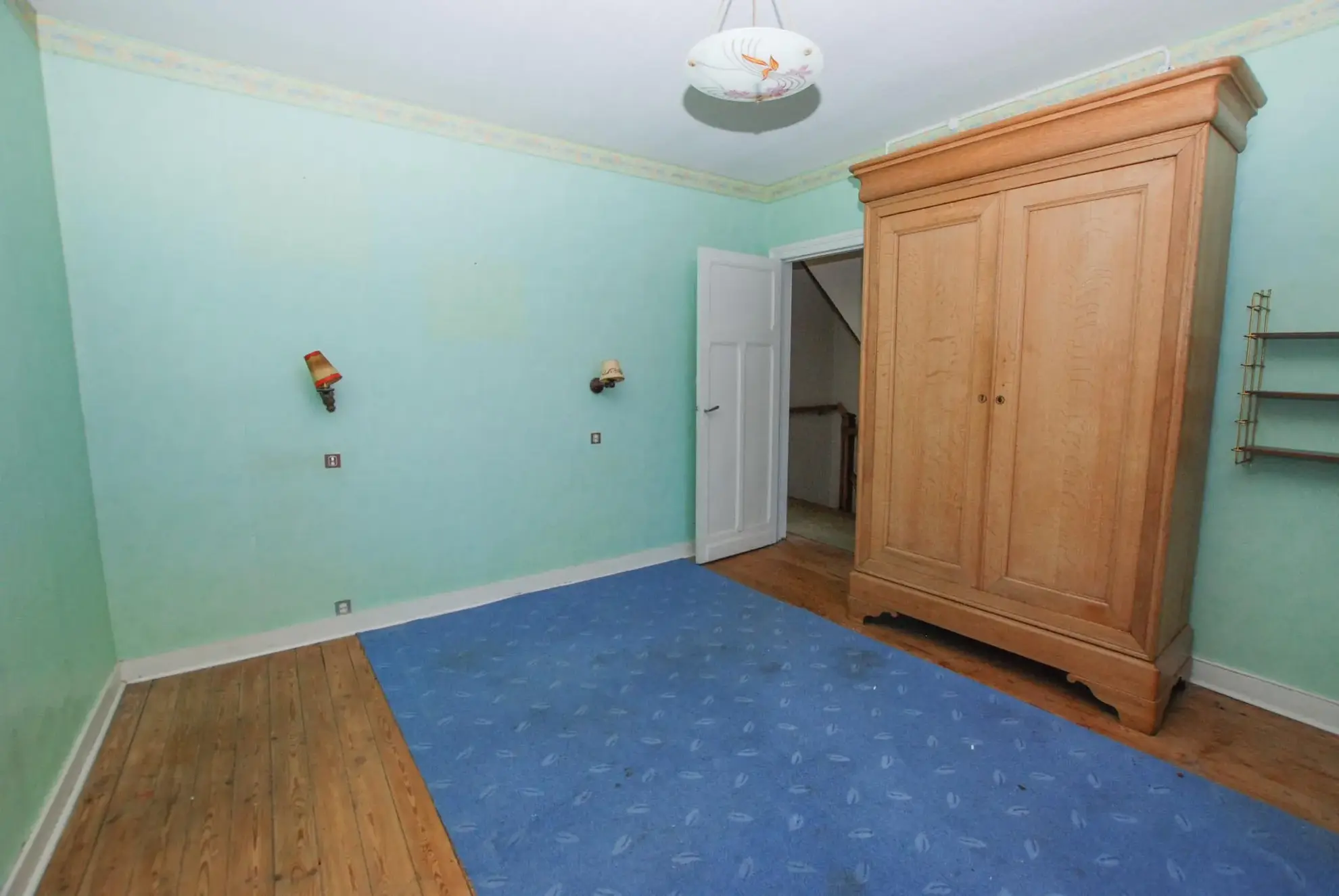 Maison de maître à Jeumont de 125 m² avec 4 chambres et grand terrain arboré 