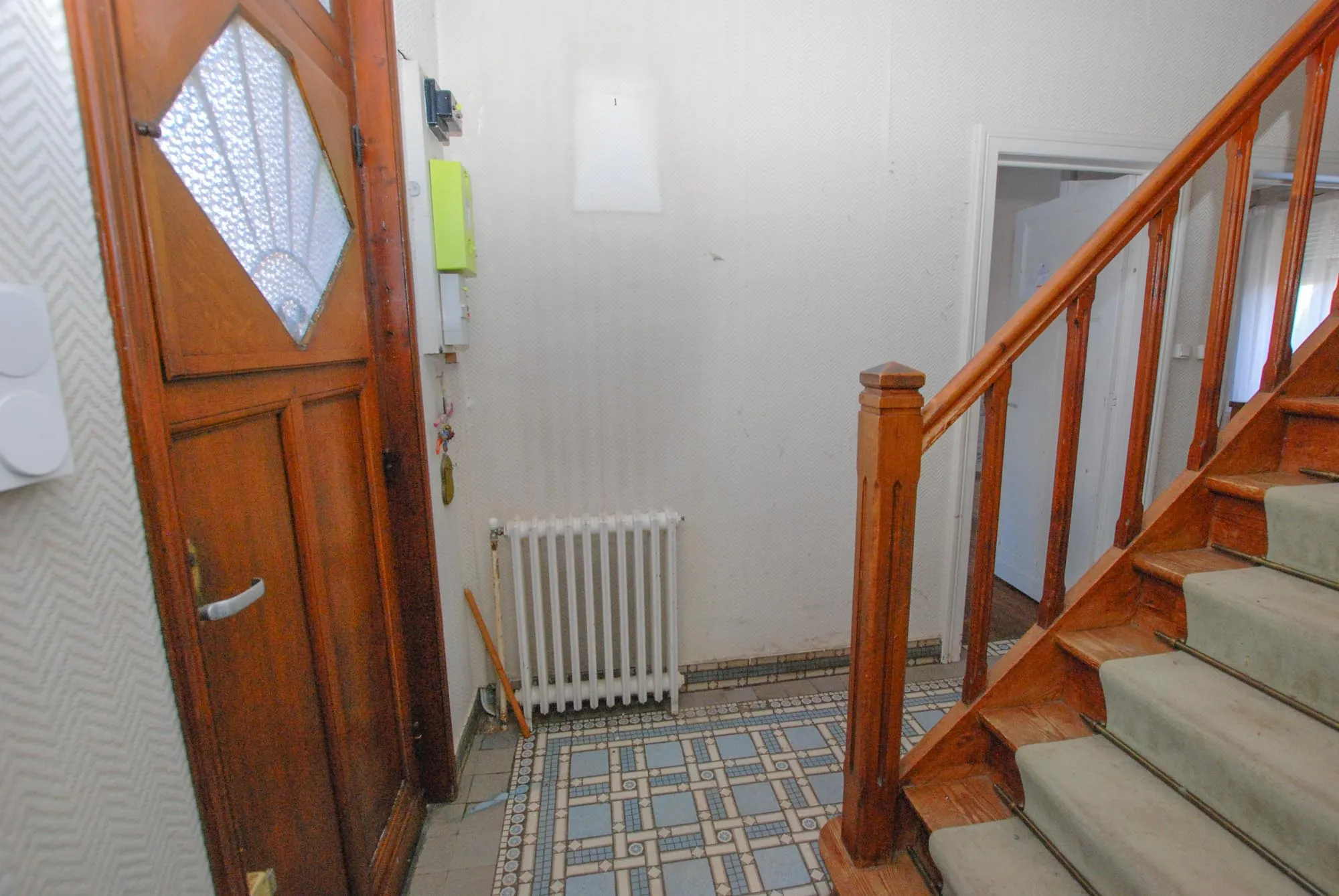 Maison de maître à Jeumont de 125 m² avec 4 chambres et grand terrain arboré 