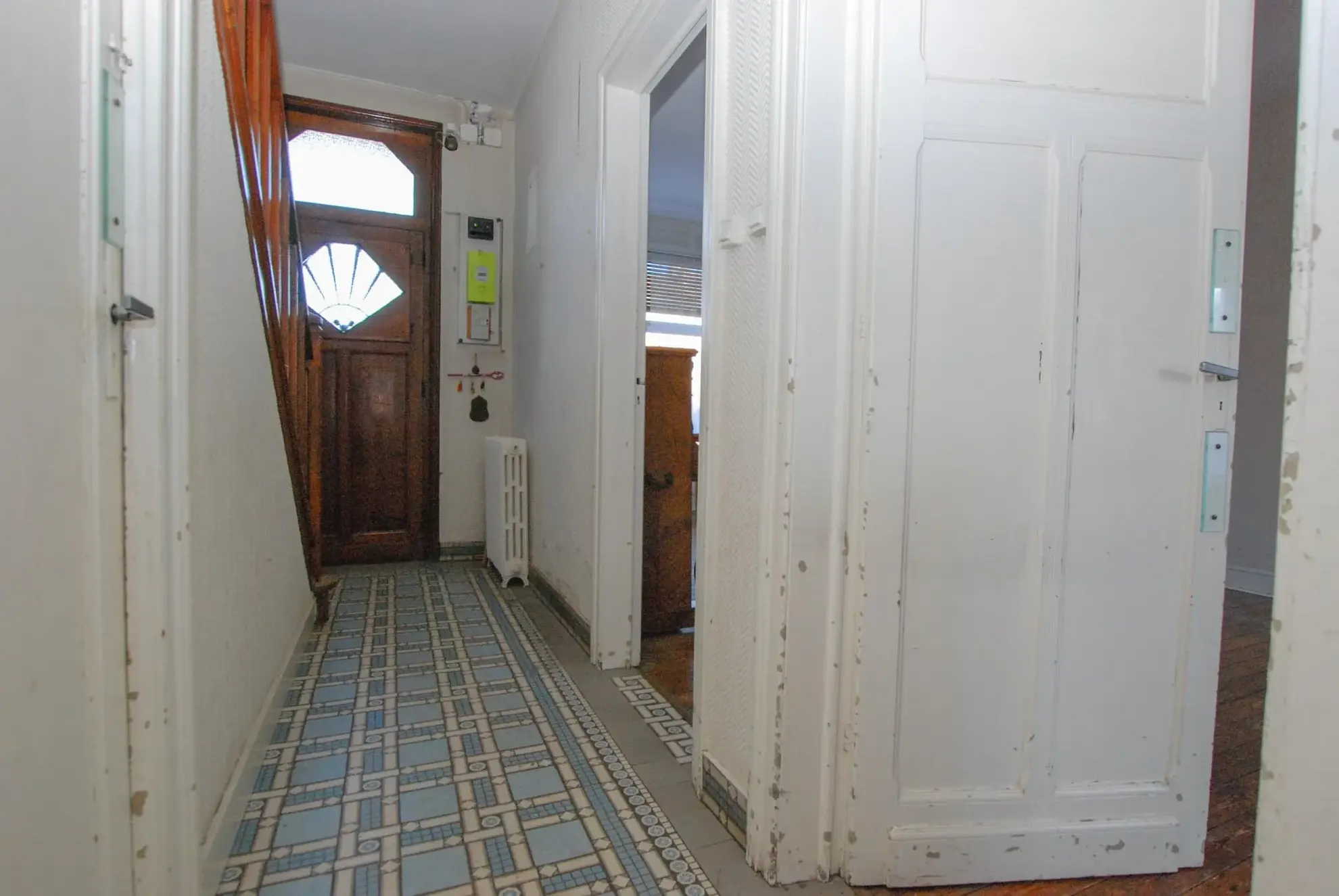 Maison de maître à Jeumont de 125 m² avec 4 chambres et grand terrain arboré 