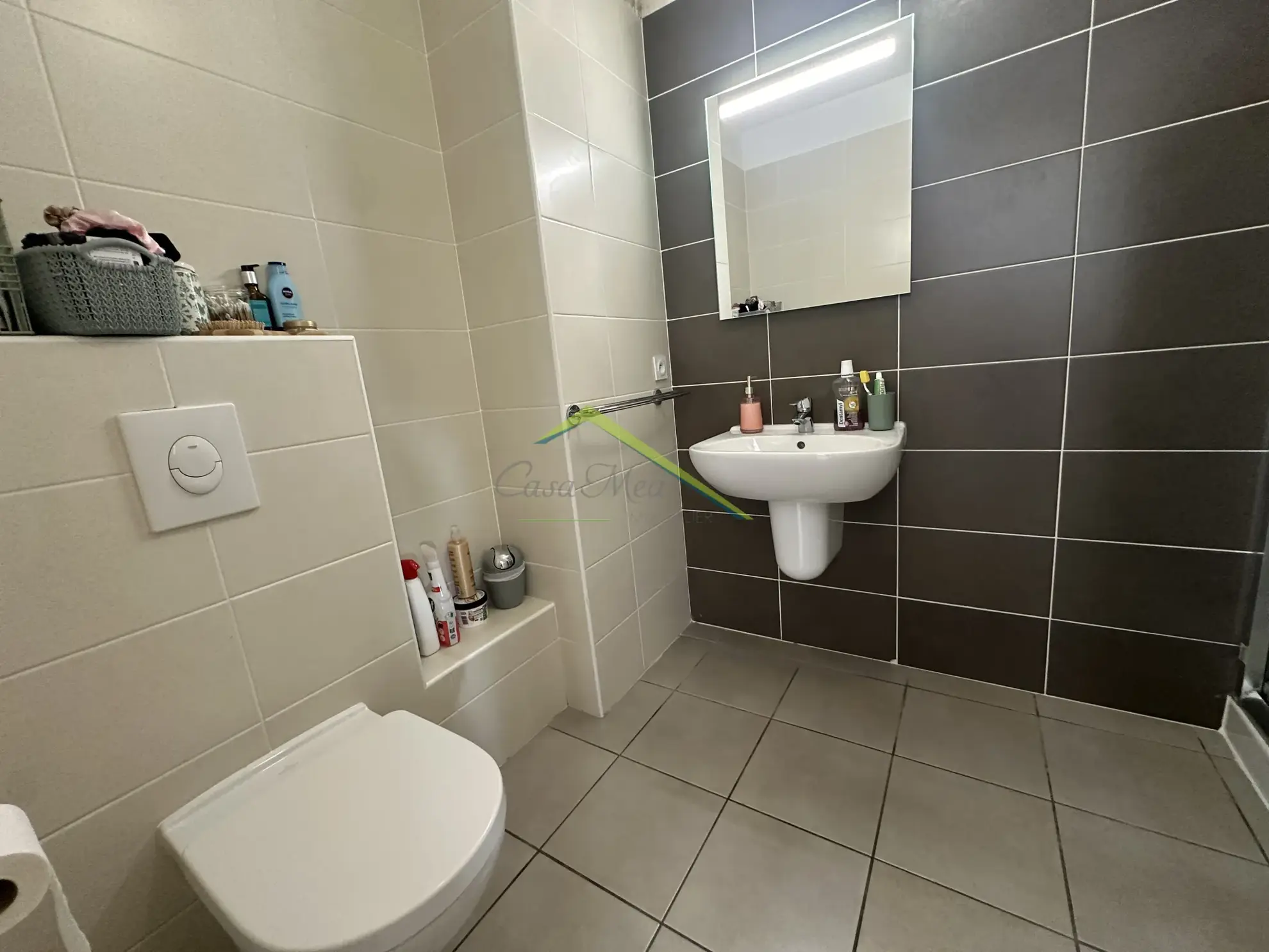 Appartement T2 avec terrasse et parking à Bastia Sud 
