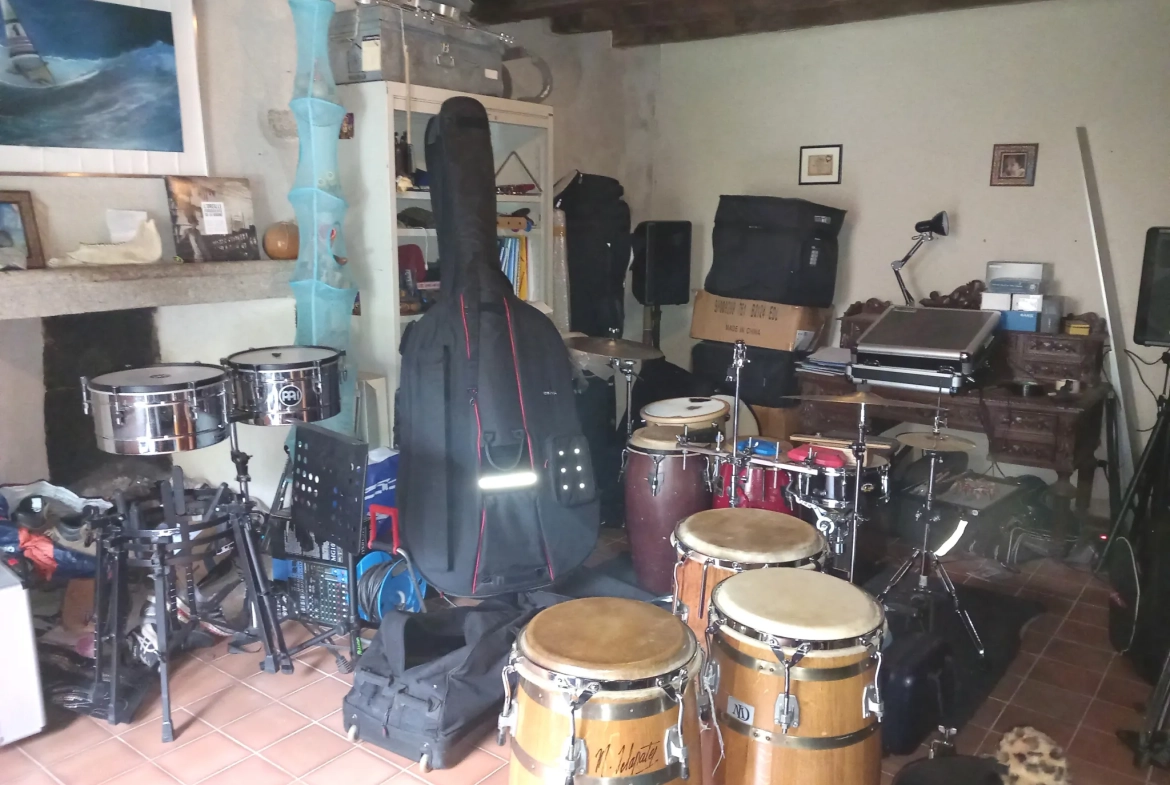 Fermette de 155 m² avec terrain et dépendances dans le Limousin 