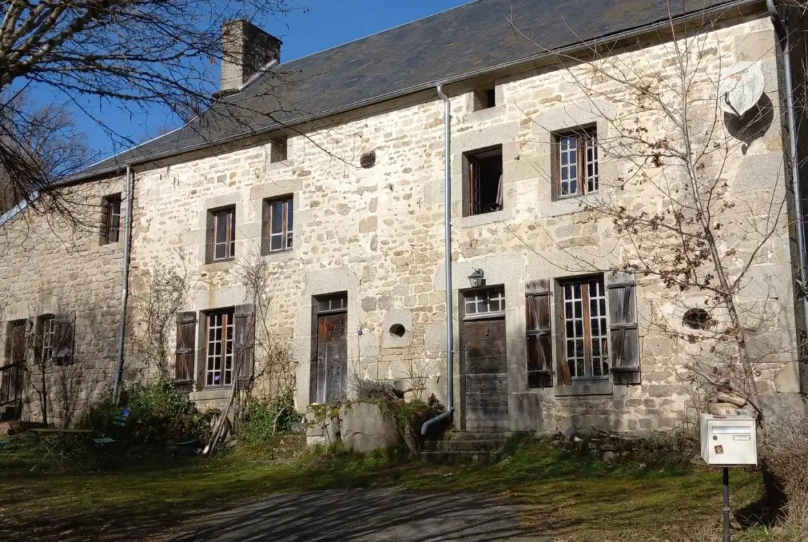 Fermette de 155 m² avec terrain et dépendances dans le Limousin 