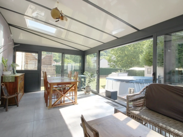 Maison à vendre de 125m² à Moutiers, proche autoroute A4 avec jardin et garage