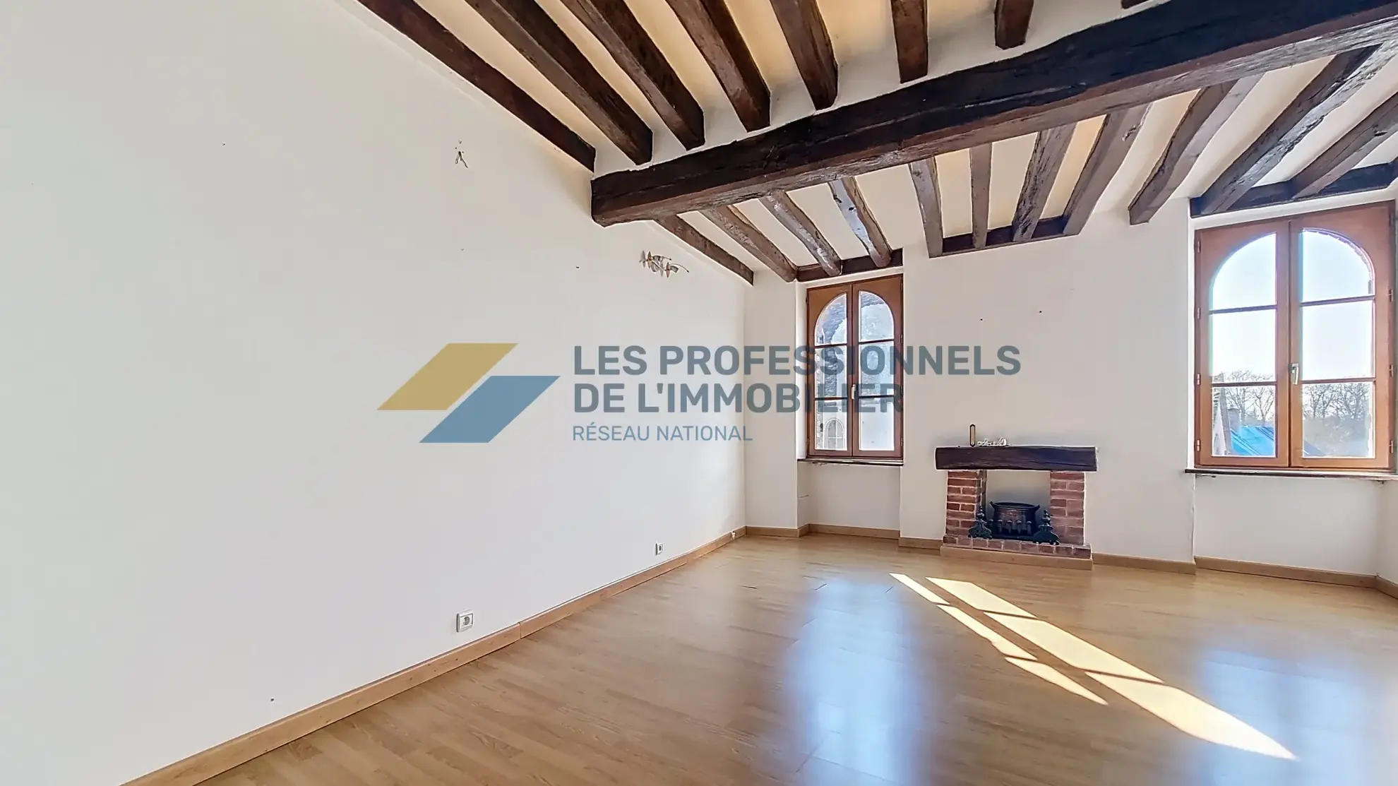Maison de village avec jardin, terrasse et dépendance à Le Bignon-Mirabeau - Opportunité à saisir 