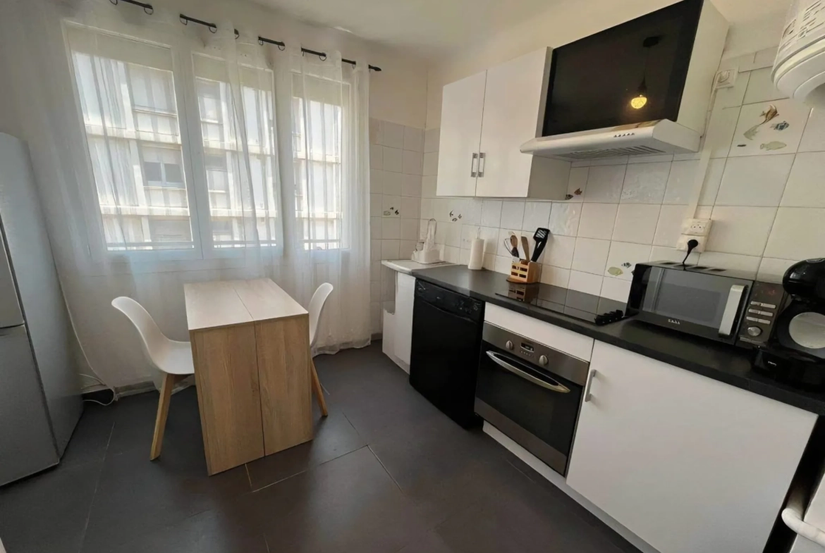 Appartement T1 à Port-de-Bouc en bon état, idéal investisseur ou premier achat 
