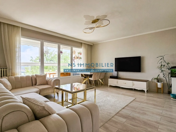magnifique appartement F3 de 71m² avec loggia, cave et vue sur la Tour Eiffel à Argenteuil