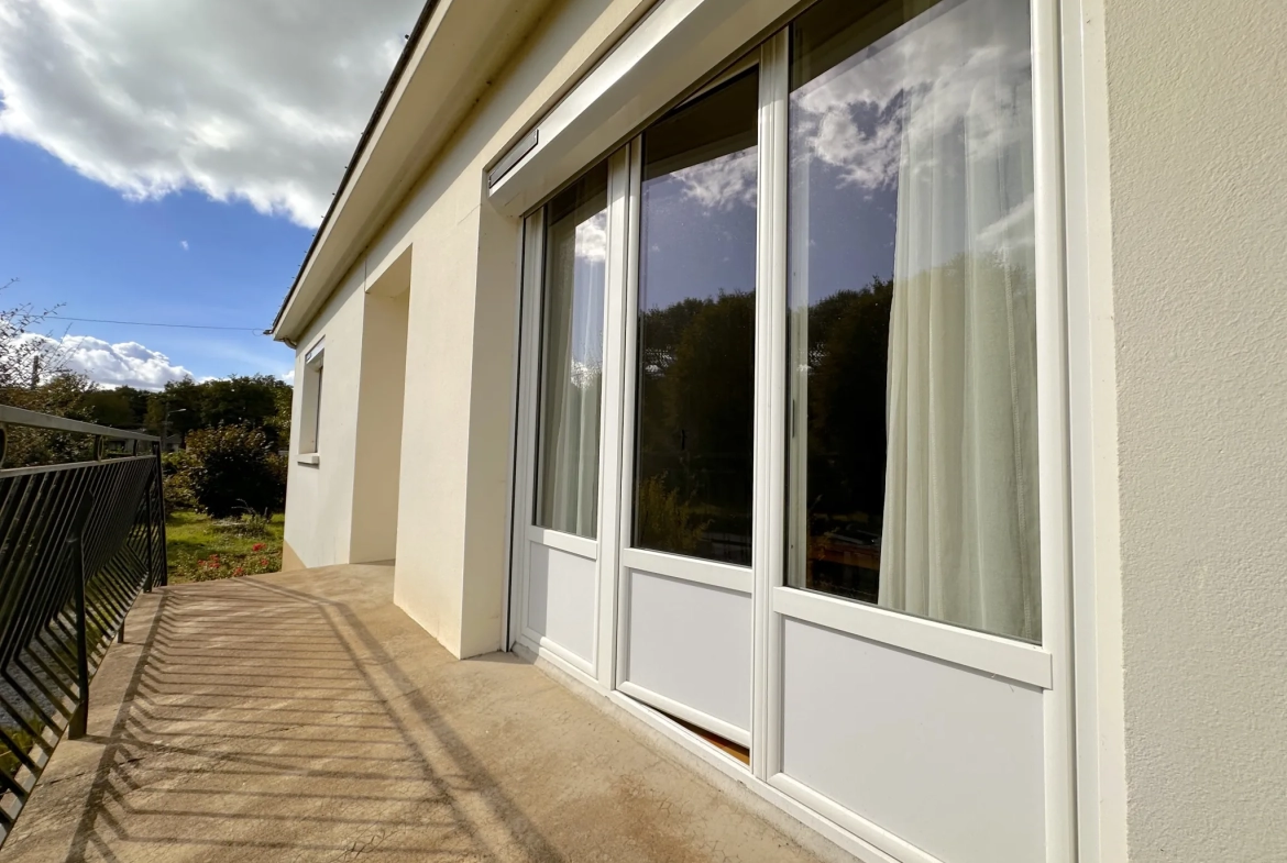 Maison à vendre à Vallet avec 4 chambres et rénovation récente 