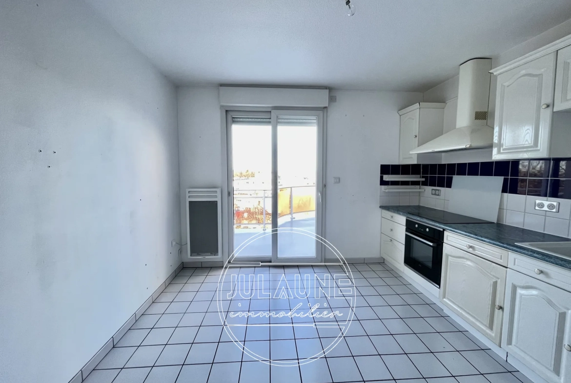 Appartement spacieux de 106 m² avec terrasse dans le quartier du Roussillon à Limoges 