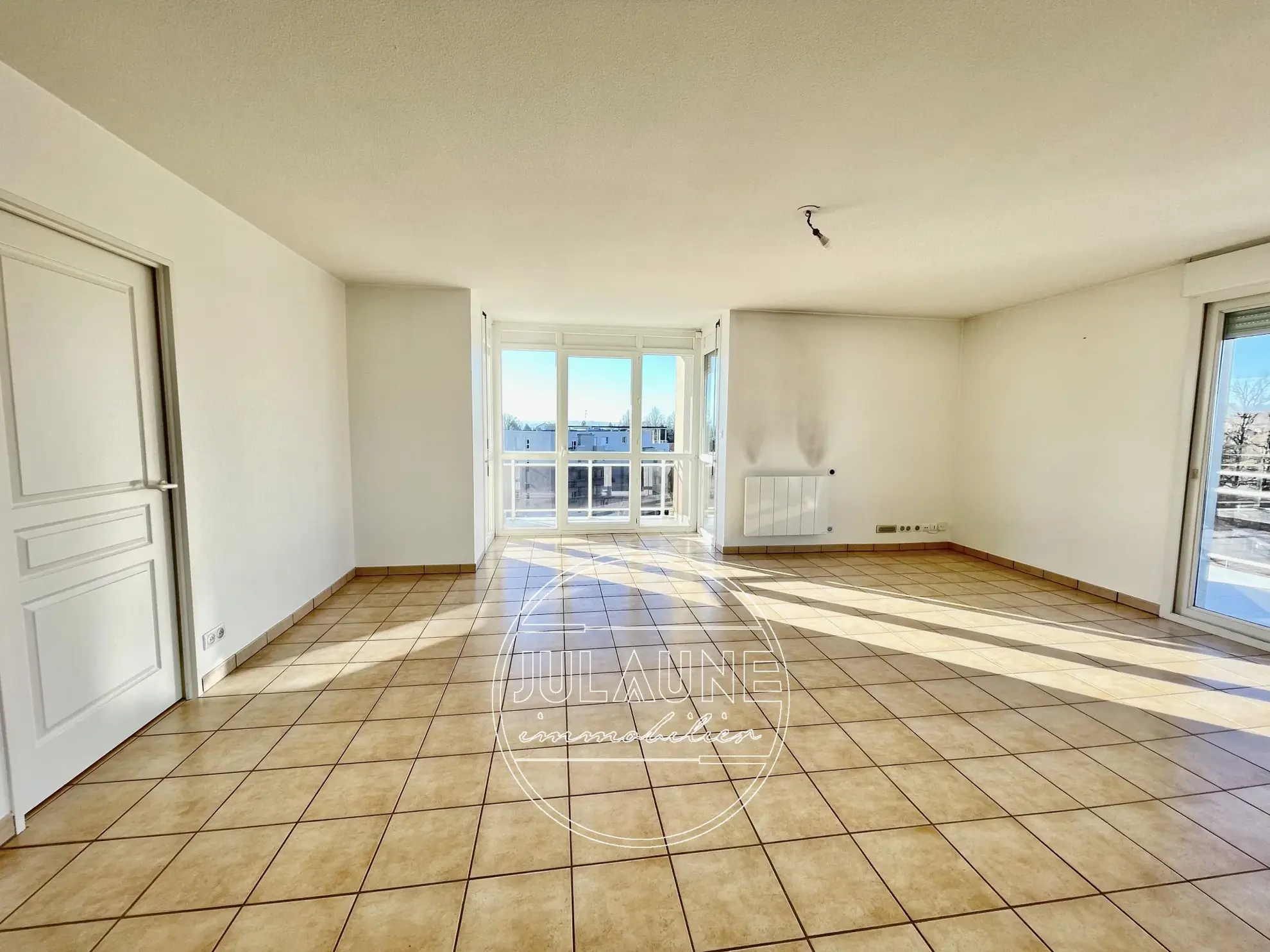 Appartement spacieux de 106 m² avec terrasse dans le quartier du Roussillon à Limoges 