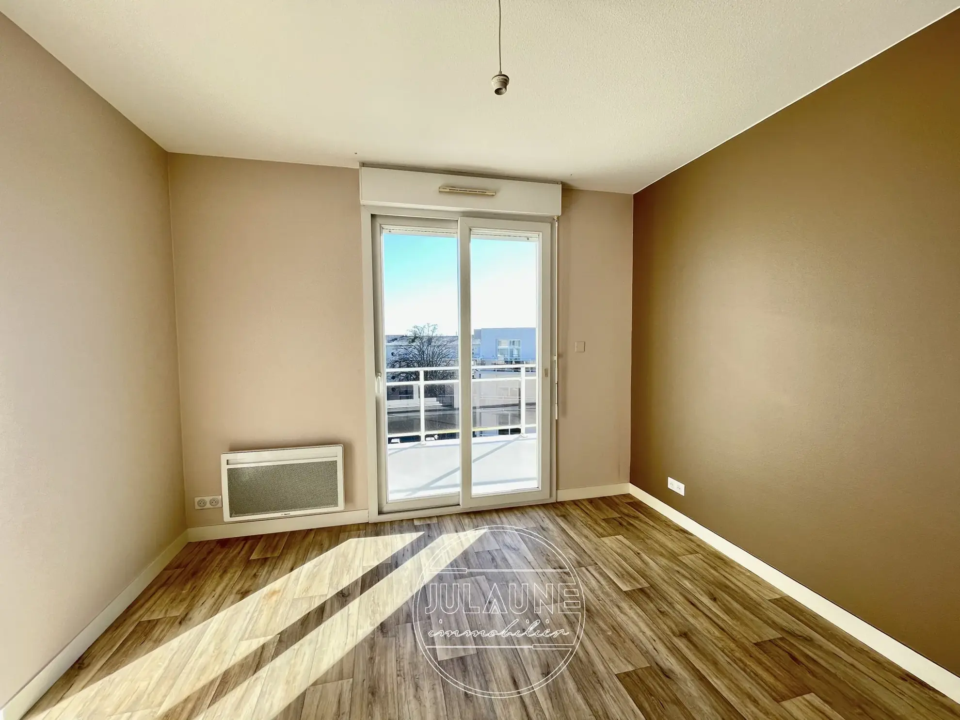 Appartement spacieux de 106 m² avec terrasse dans le quartier du Roussillon à Limoges 