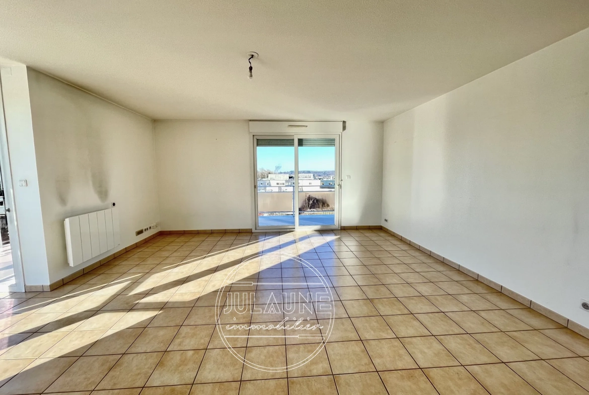 Appartement spacieux de 106 m² avec terrasse dans le quartier du Roussillon à Limoges 