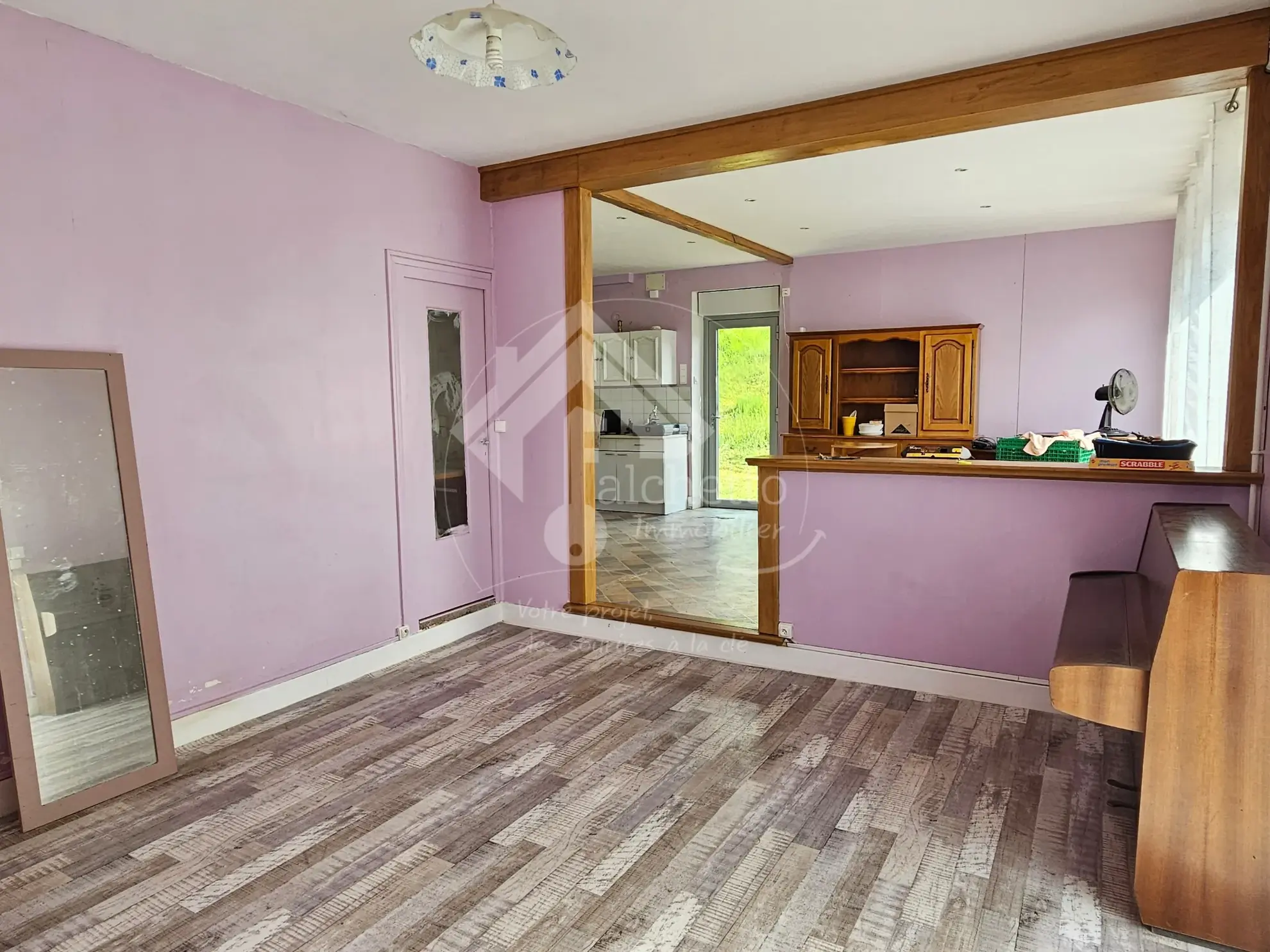 Maison de village de 125 m² à Chavroches, à finir de rénover, avec terrain et tunnel historique 