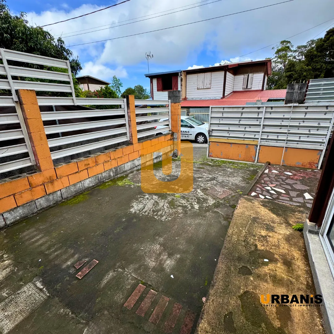 Maison F4 à Saint Paul – Secteur du Guillaume, investissement et résidence principale 