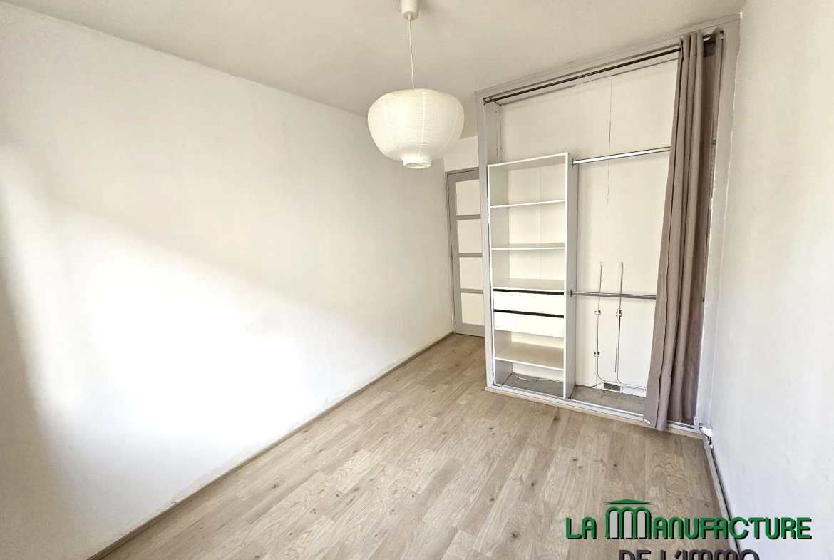 Appartement F4 à Saint-Étienne avec cave et parking, idéal achat premier logement 