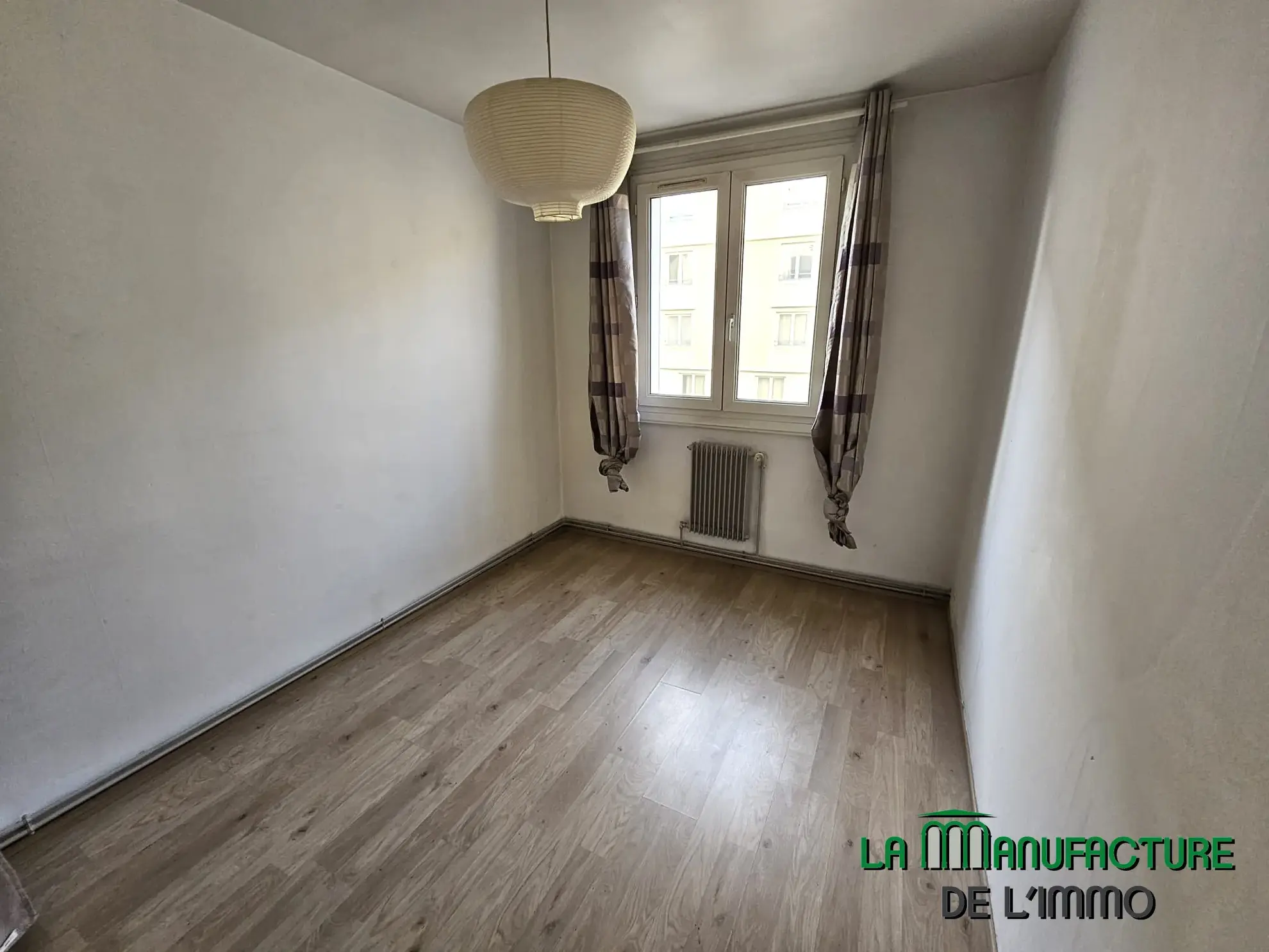 Appartement F4 à Saint-Étienne avec cave et parking, idéal achat premier logement 