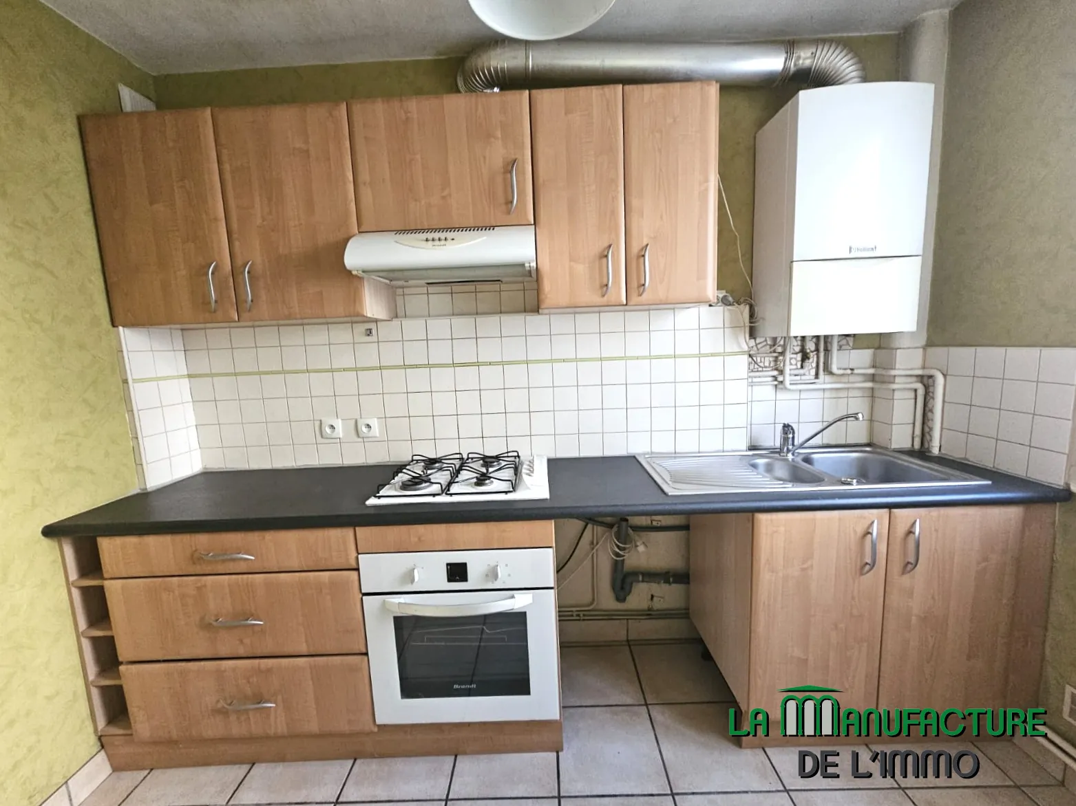 Appartement F4 à Saint-Étienne avec cave et parking, idéal achat premier logement 