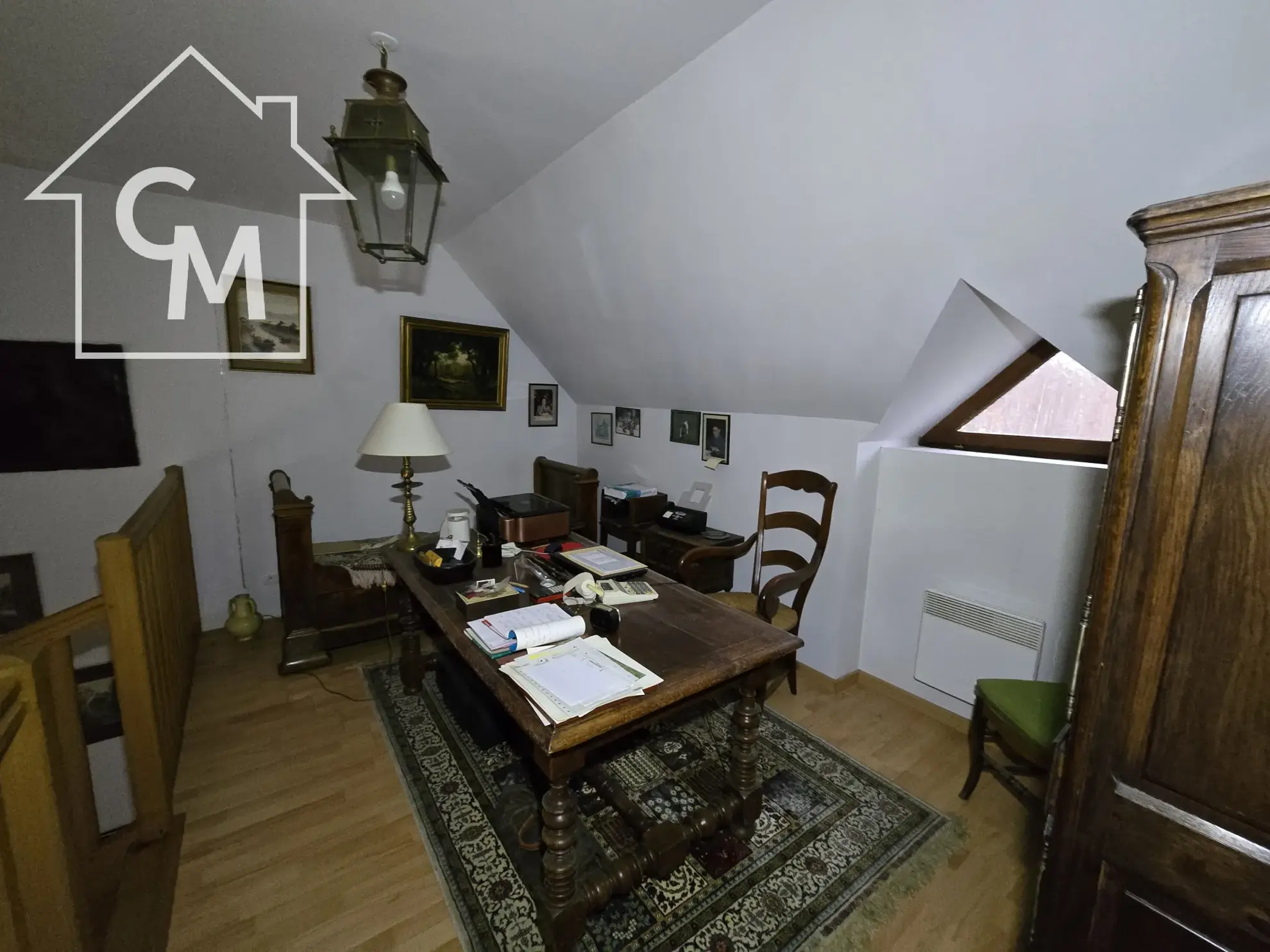 Maison à vendre à Nancay avec jardin clos de 1750 m², 3 chambres, garage et espace de vie spacieux 