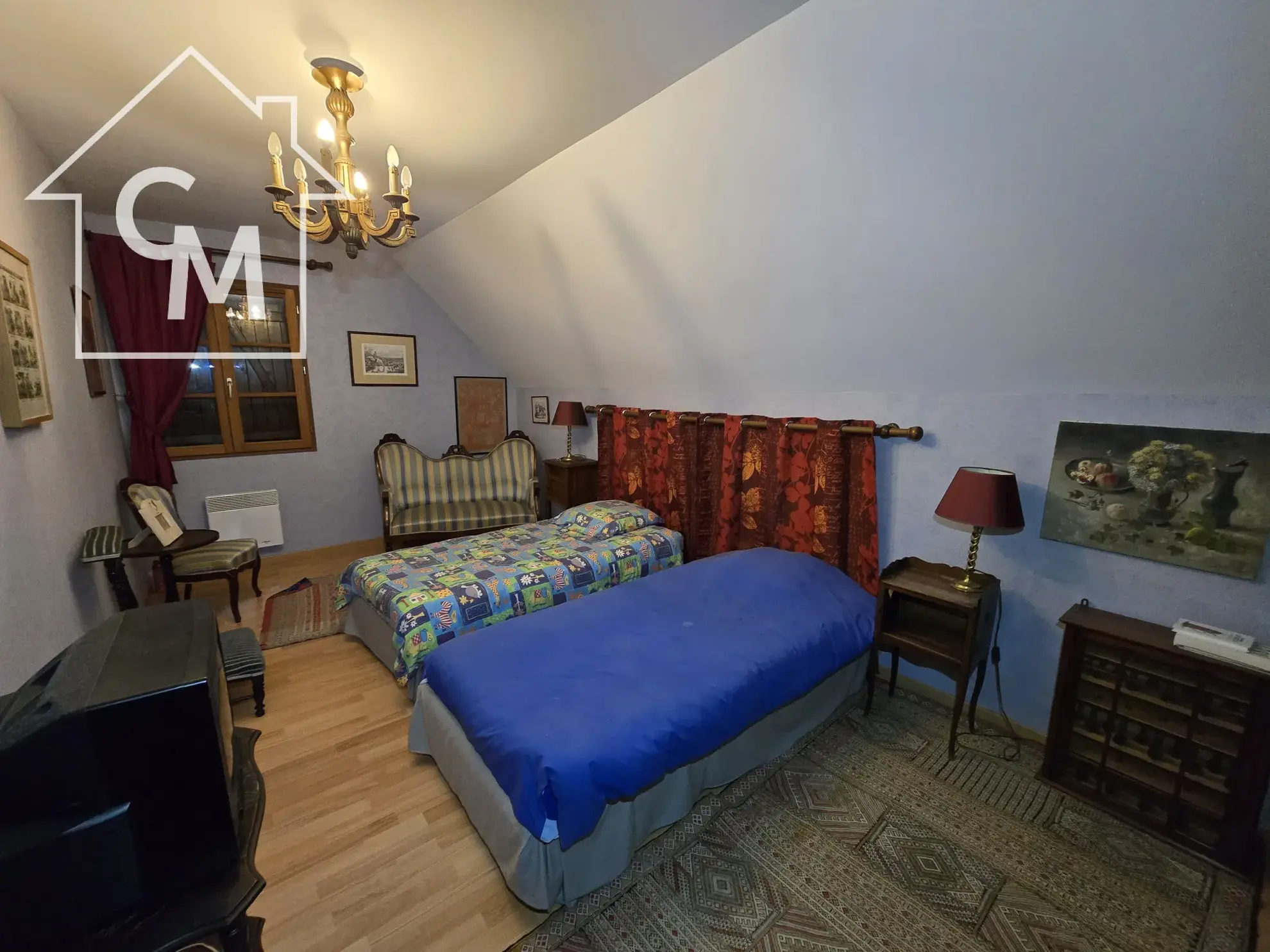Maison à vendre à Nancay avec jardin clos de 1750 m², 3 chambres, garage et espace de vie spacieux 