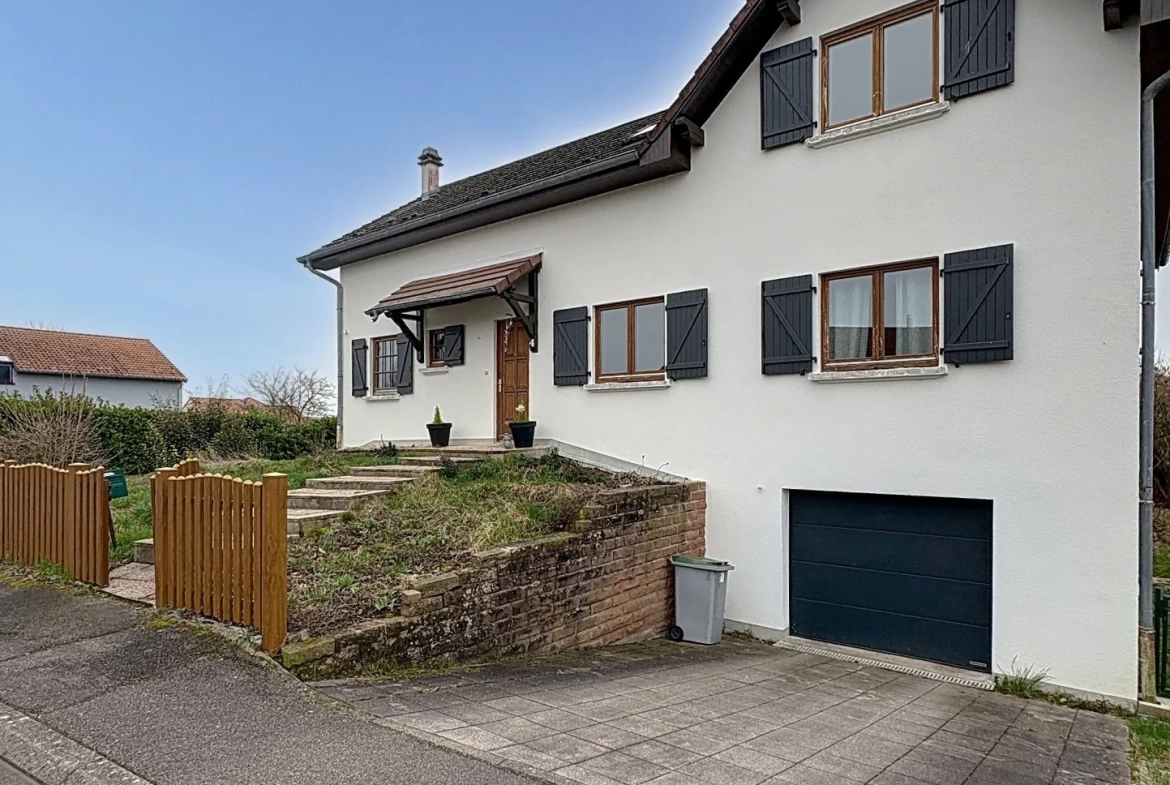 Maison spacieuse de 173 m² avec garage à Vittoncourt en vente interactive 