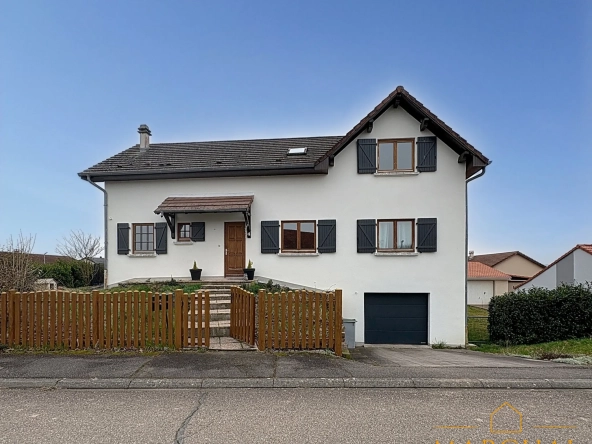 Maison spacieuse de 173 m² avec garage à Vittoncourt en vente interactive