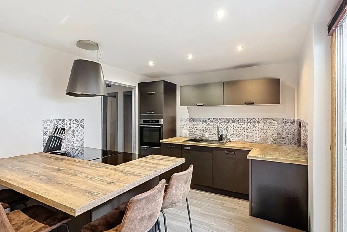 Maison spacieuse de 173 m² avec garage à Vittoncourt en vente interactive 