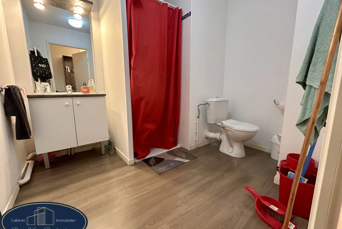 Studio meublé loué à Valenciennes - investissement locatif sécurisé 