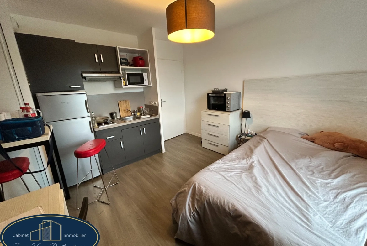 Studio meublé loué à Valenciennes - investissement locatif sécurisé 