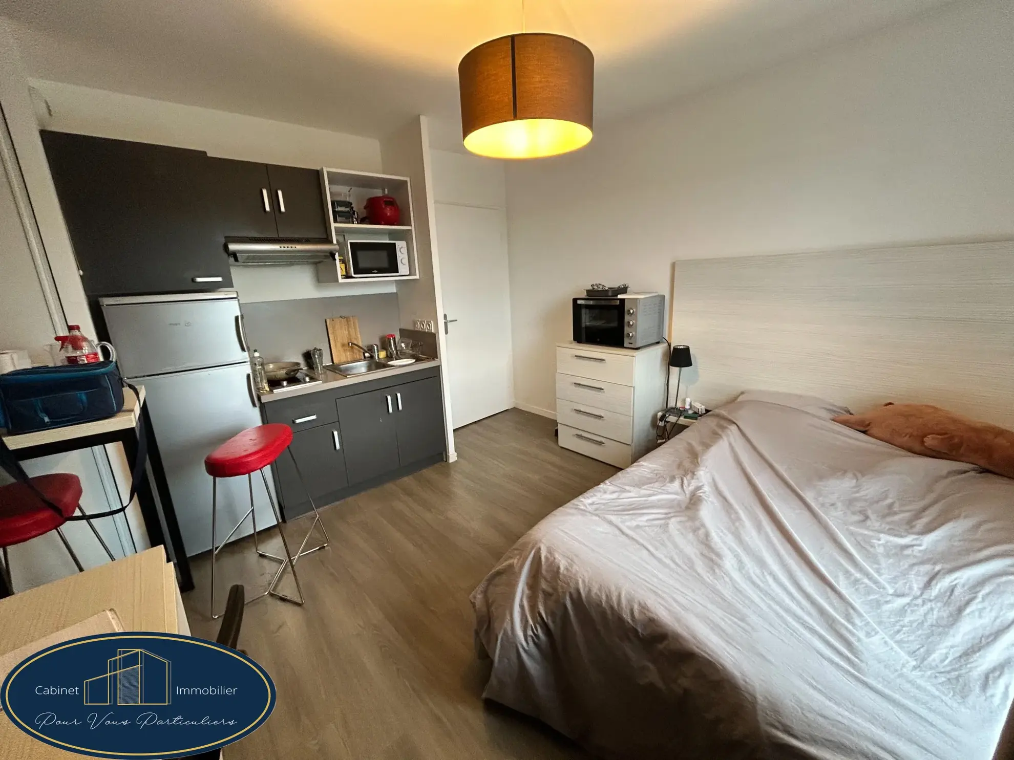 Studio meublé loué à Valenciennes - investissement locatif sécurisé 