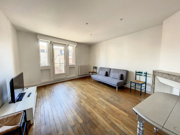 Charmant appartement 3 pièces avec vue dégagée au cœur de Reims