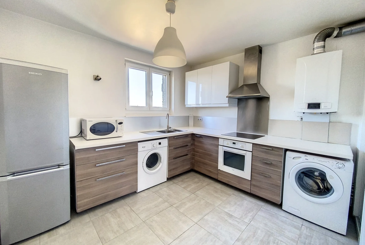 Charmant appartement 3 pièces avec vue dégagée au cœur de Reims 