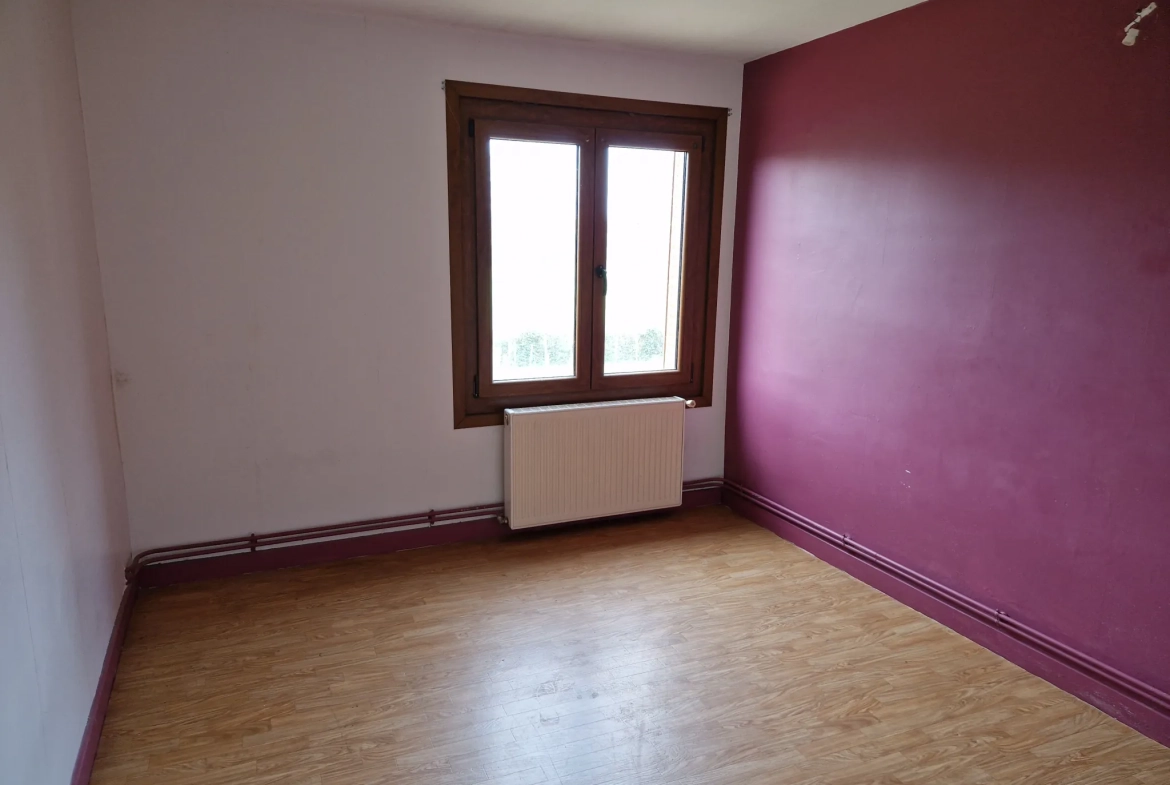 A vendre maison de 115 m² à Tavernay avec garage et terrain clos 