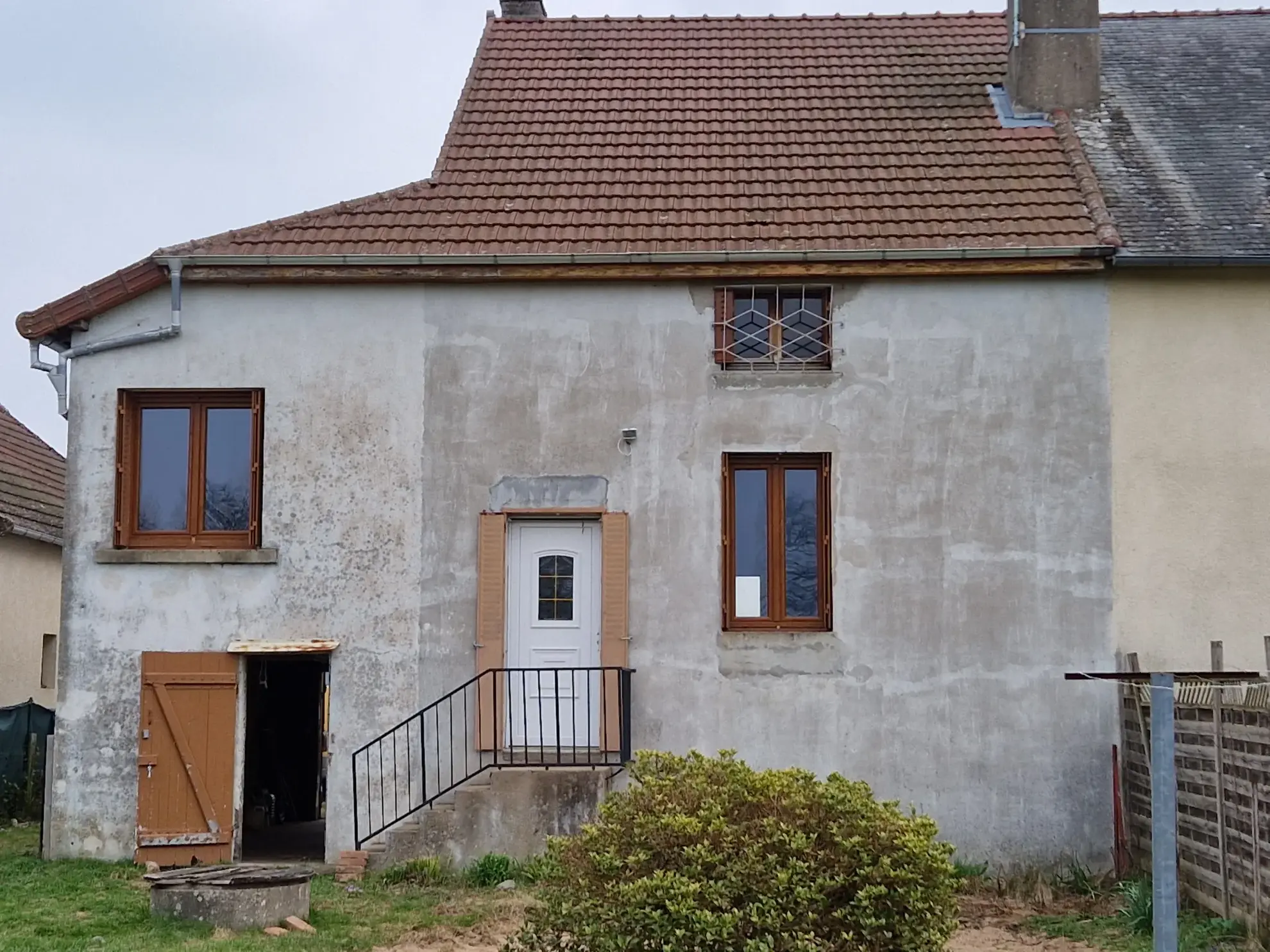 A vendre maison de 115 m² à Tavernay avec garage et terrain clos 