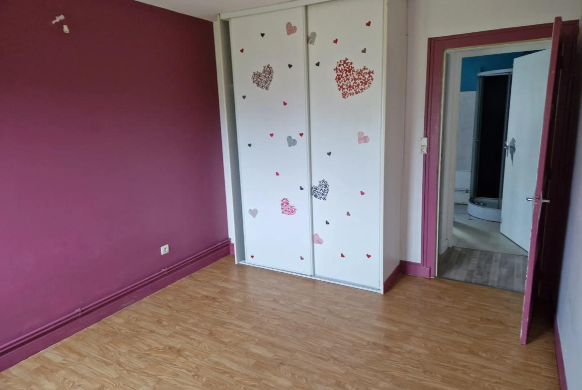 A vendre maison de 115 m² à Tavernay avec garage et terrain clos 